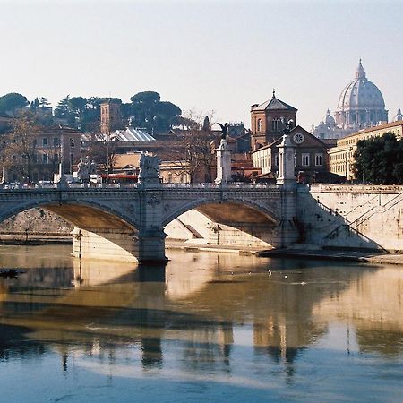 Navona Luxury Guesthouse Rome Bagian luar foto