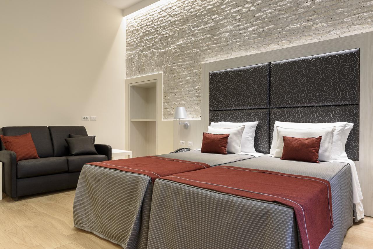 Navona Luxury Guesthouse Rome Bagian luar foto