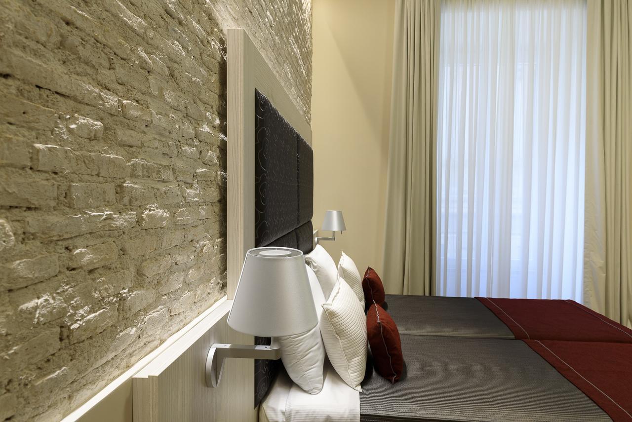 Navona Luxury Guesthouse Rome Bagian luar foto