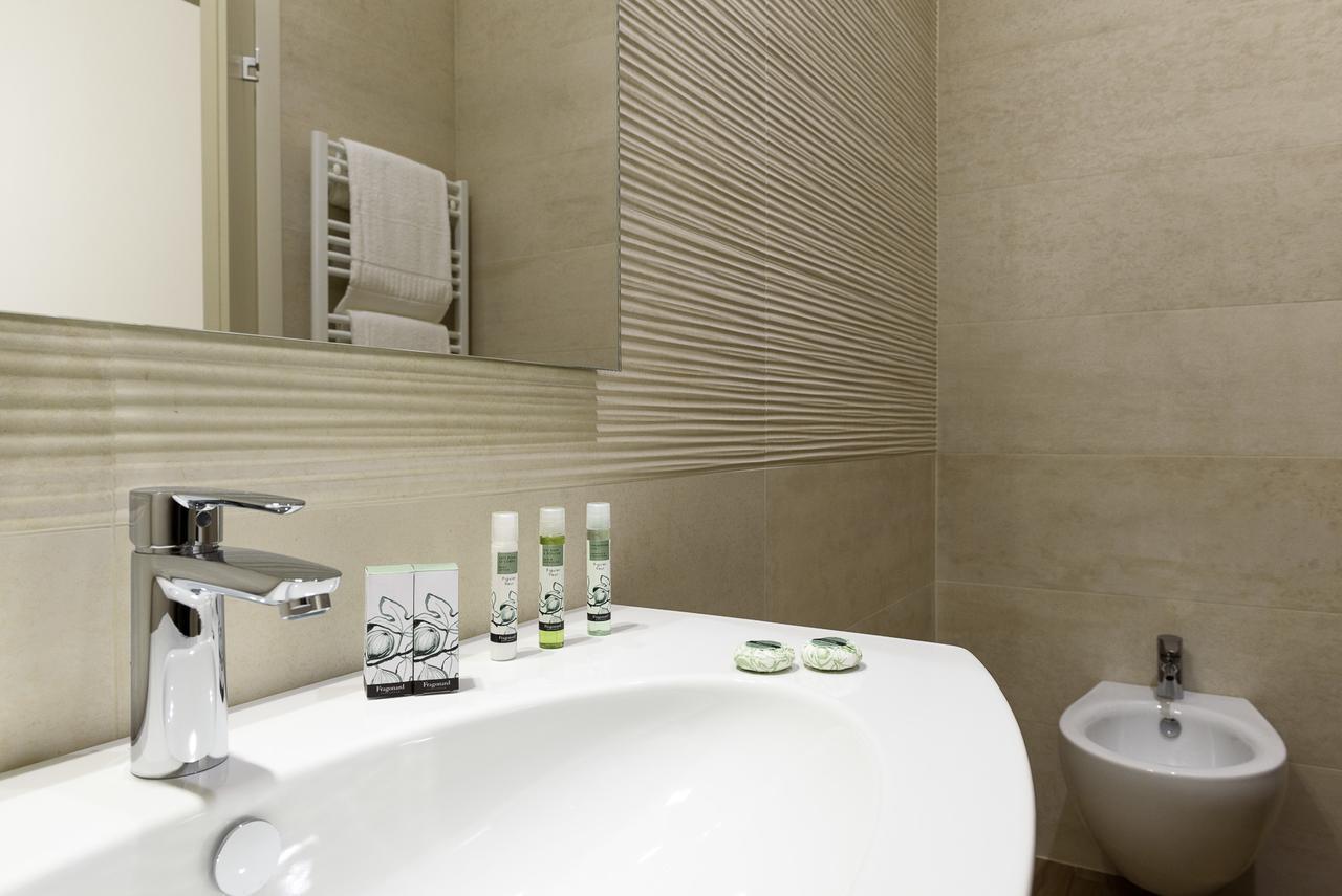 Navona Luxury Guesthouse Rome Bagian luar foto
