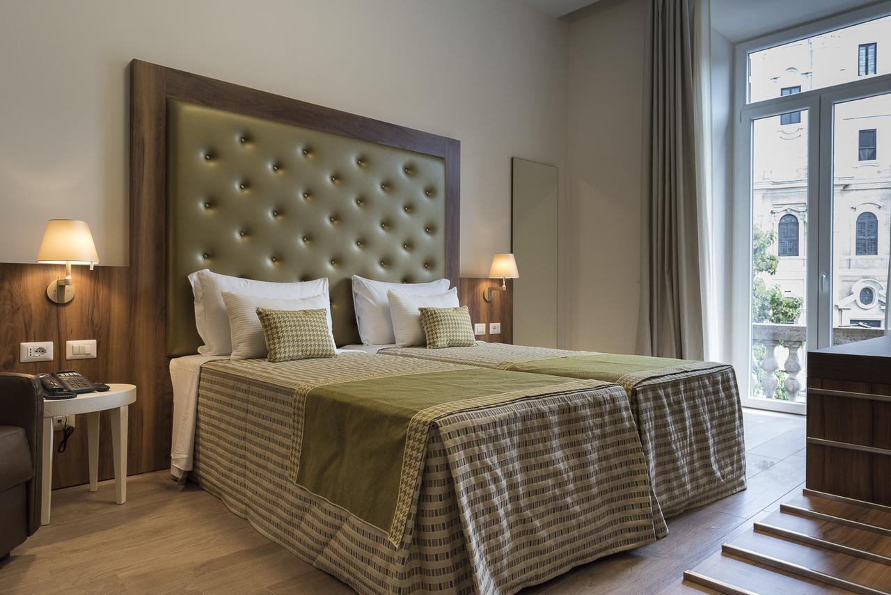 Navona Luxury Guesthouse Rome Bagian luar foto
