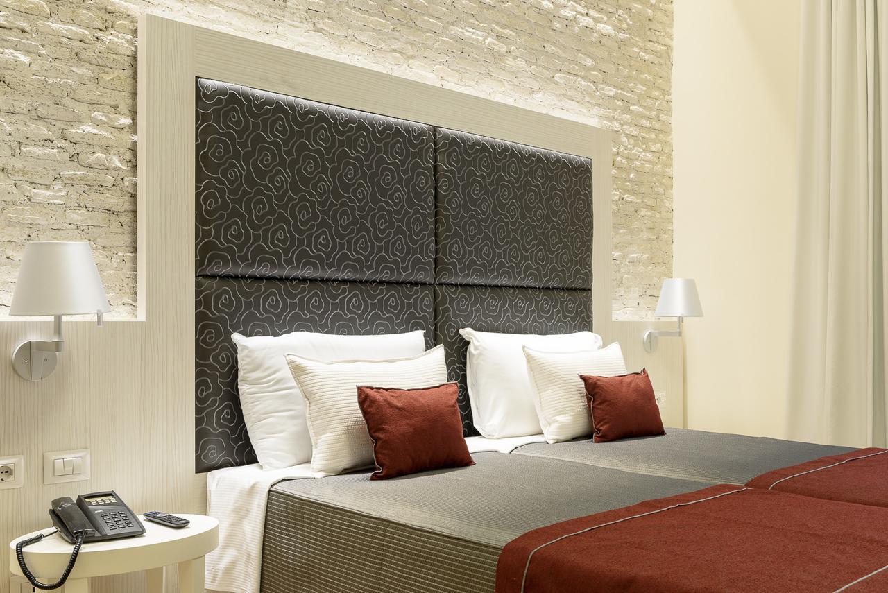 Navona Luxury Guesthouse Rome Bagian luar foto