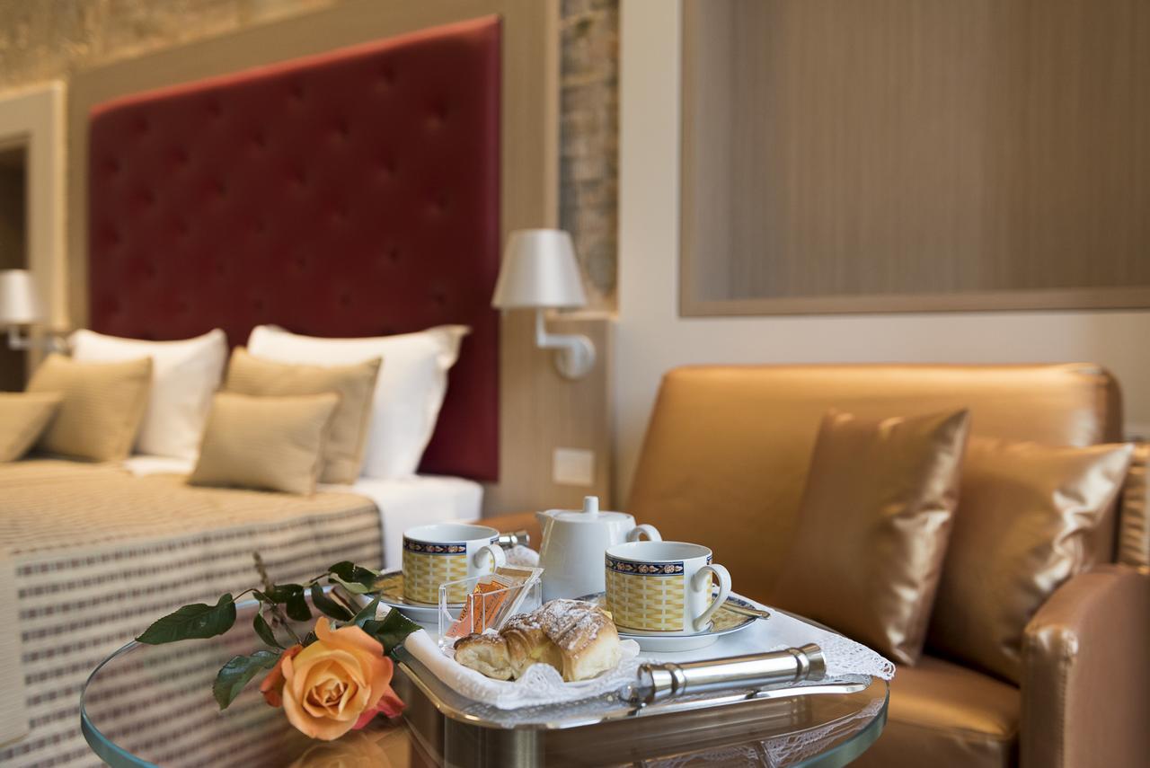 Navona Luxury Guesthouse Rome Bagian luar foto