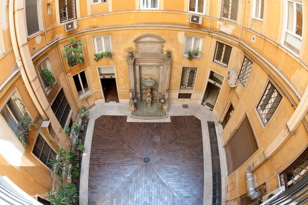 Navona Luxury Guesthouse Rome Bagian luar foto